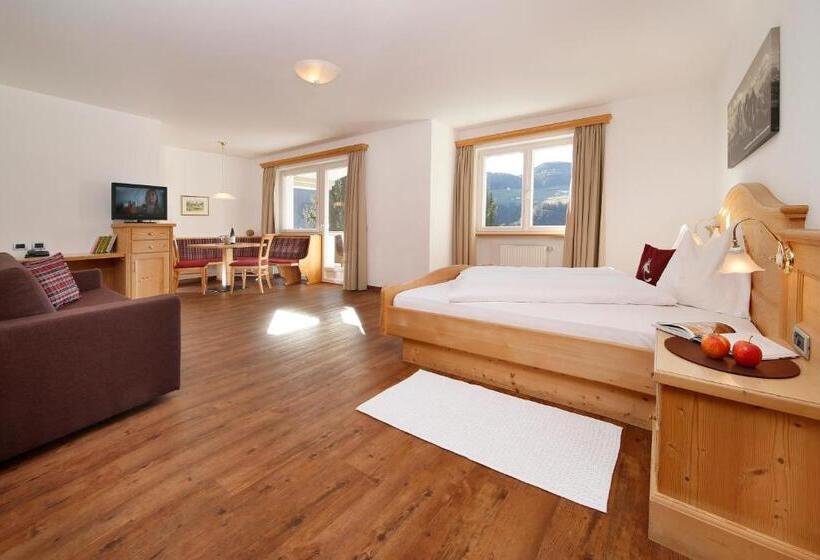 家庭间, Hubertusstube