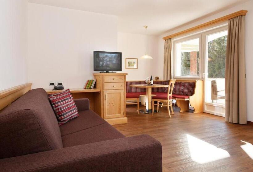 家庭间, Hubertusstube