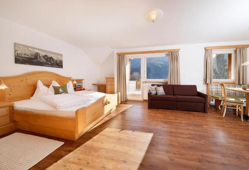 家庭间, Hubertusstube