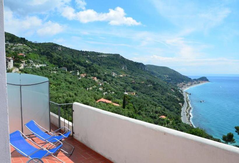 テラス付きジュニアスイート, La Gioiosa