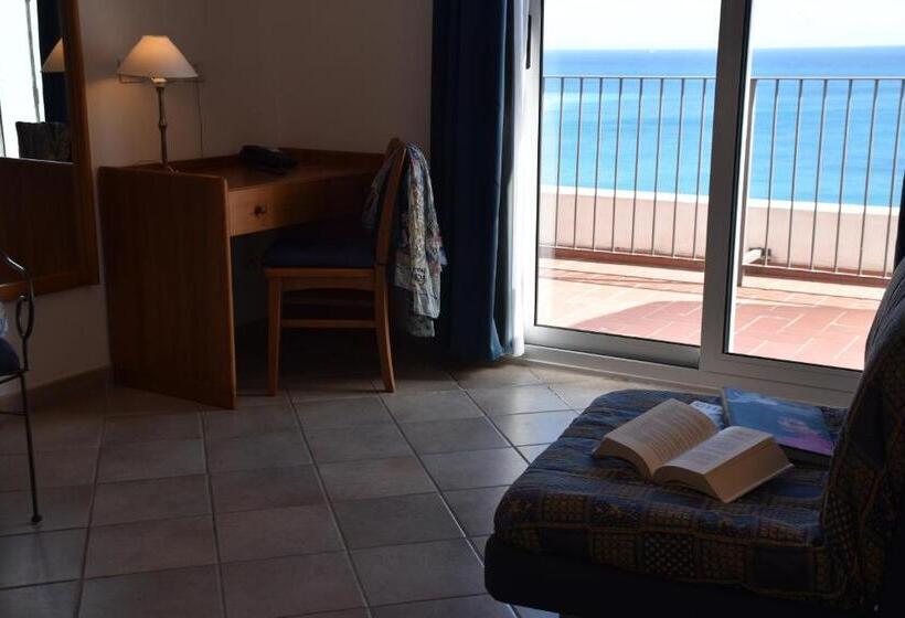 オーシャンビューデラックススイート, La Gioiosa