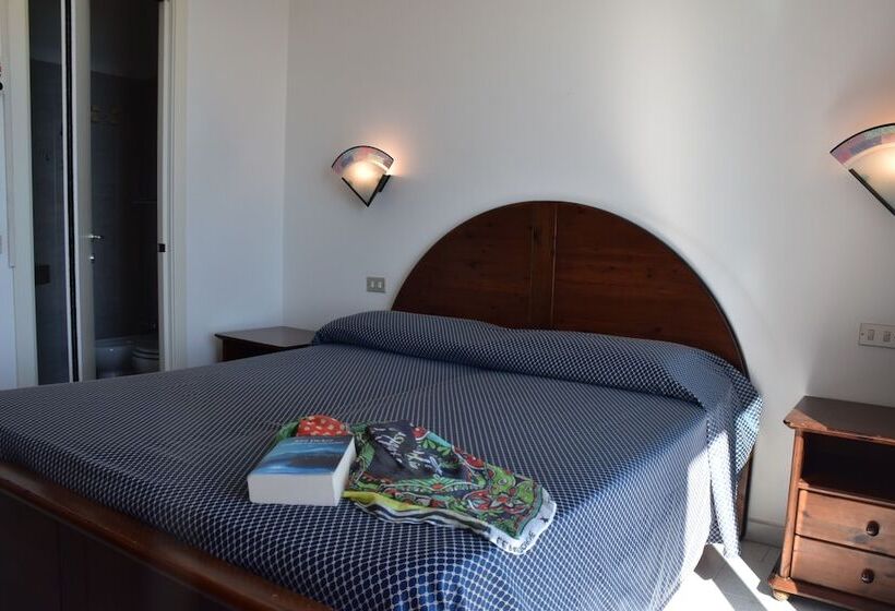 スタンダードルーム, La Gioiosa