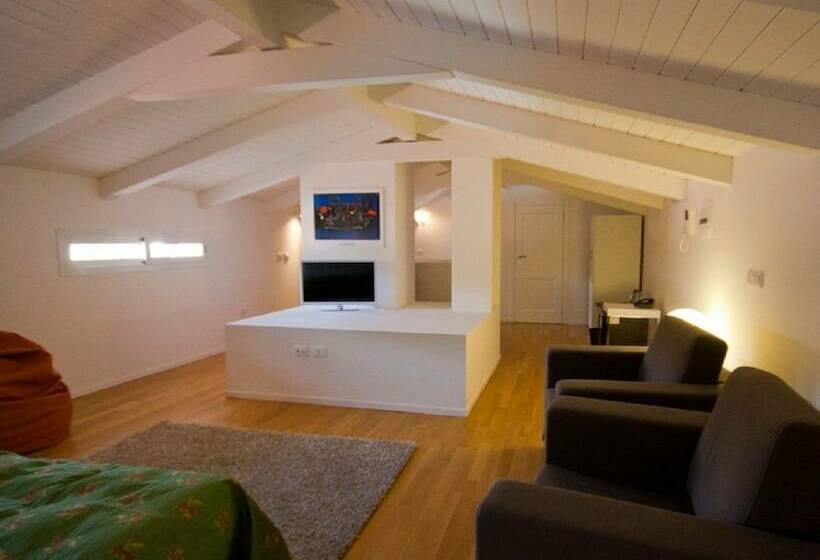 غرفة قياسية, Muraglie