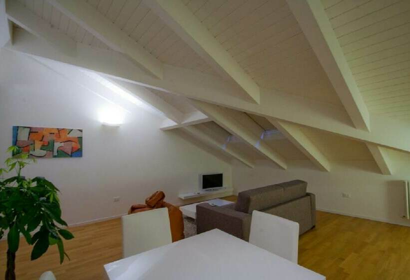 غرفة قياسية, Muraglie