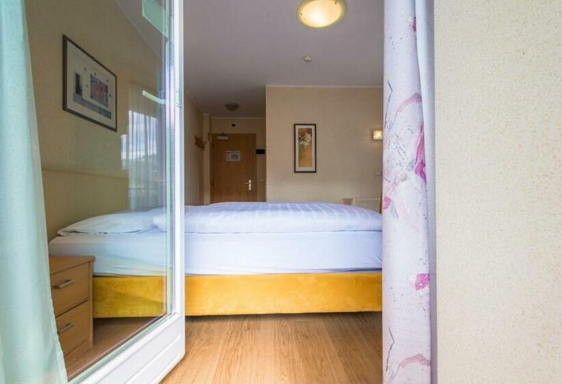 Номер Стандарт, Nocker