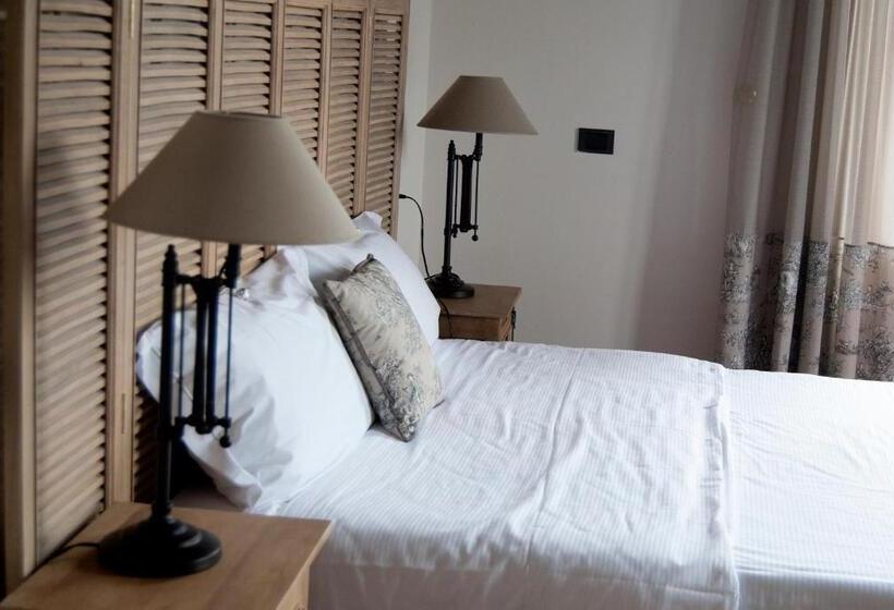 غرفة قياسية رباعية, Villa Pioppi