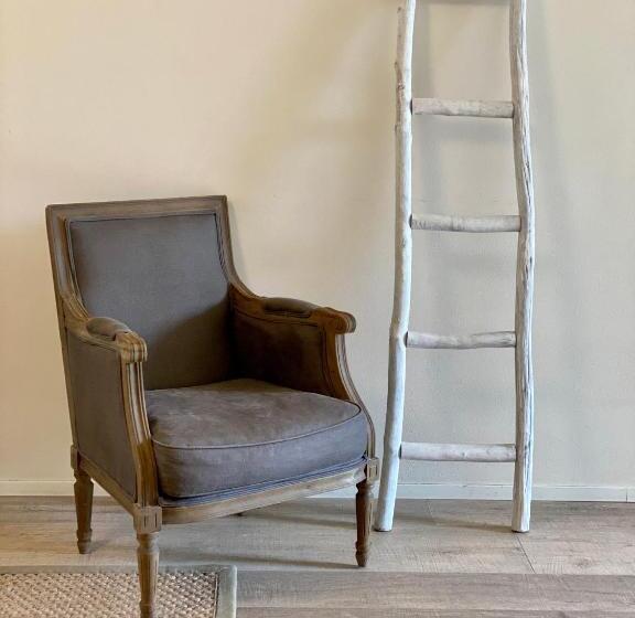 غرفة قياسية ثلاثية, Villa Pioppi