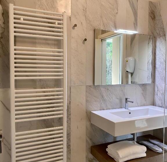 غرفة قياسية ثلاثية, Villa Pioppi