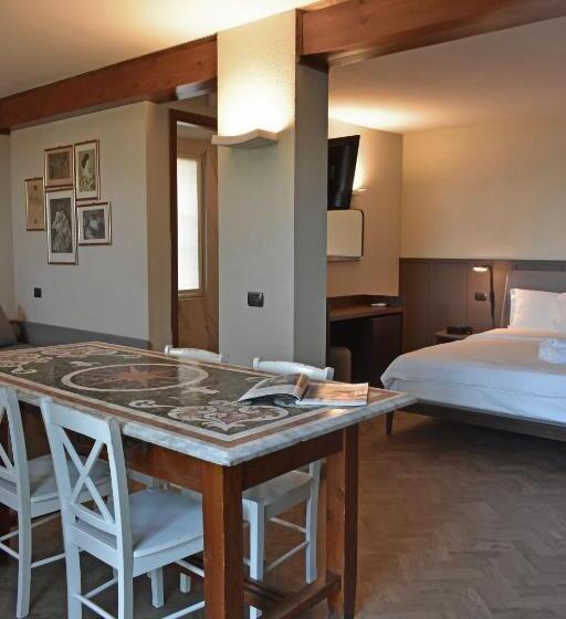 غرفة قياسية رباعية, Villa Pioppi