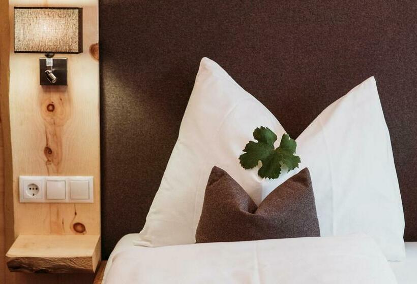 Номер Стандарт, Weingut & Genusshotel Spitalerhof Superior