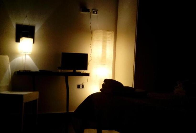 ガーデンビュースイート, B&b Casa Vacanza Verzellino