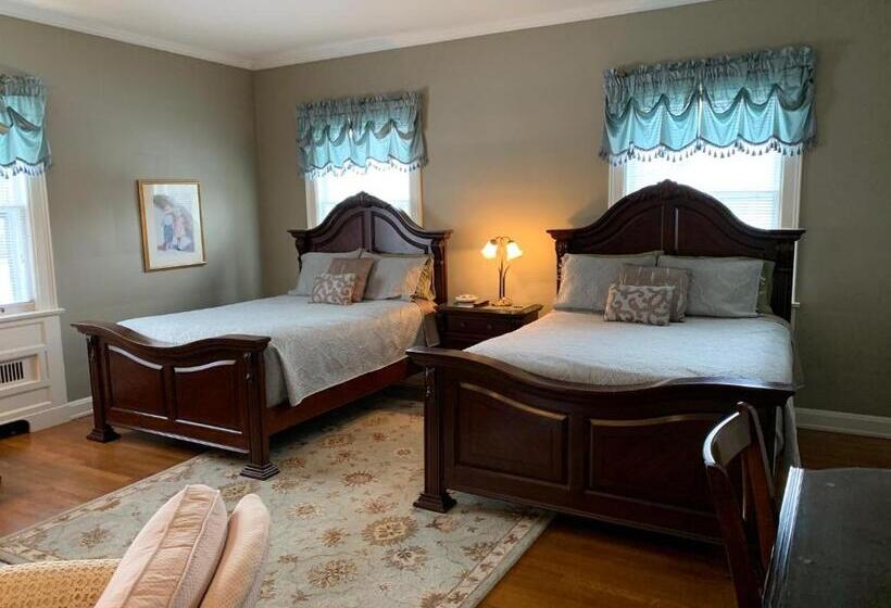 デラックスルーム, Farrell House Lodge At Sunnybrook Trout Club