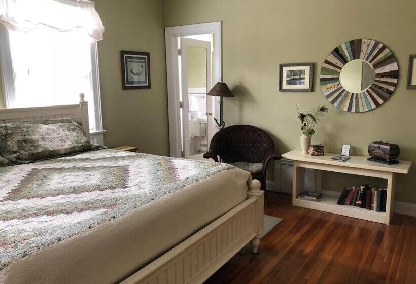 キングサイズベッドのデラックスルーム, Farrell House Lodge At Sunnybrook Trout Club