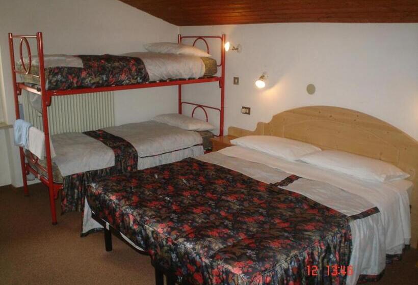 اتاق استاندارد سه نفره, Garnì Villa Cecilia