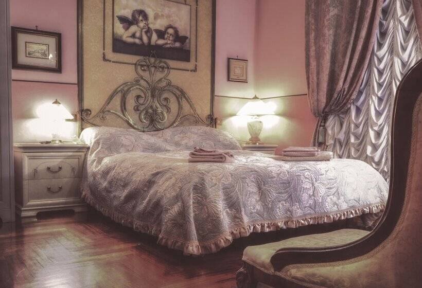 חדר משפחתי, Il Giardino Delle Farfalle