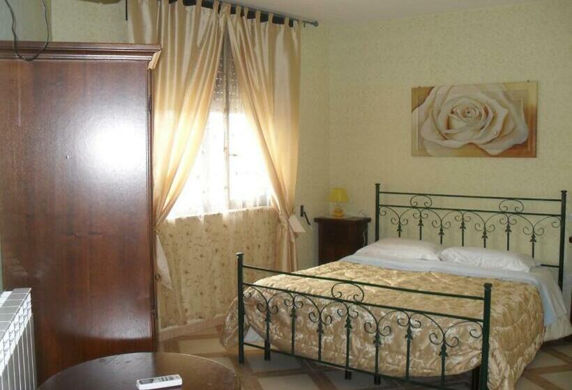 اتاق استاندارد, Mamma Assunta