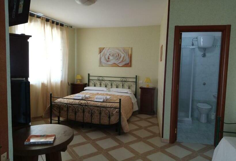 اتاق استاندارد, Mamma Assunta