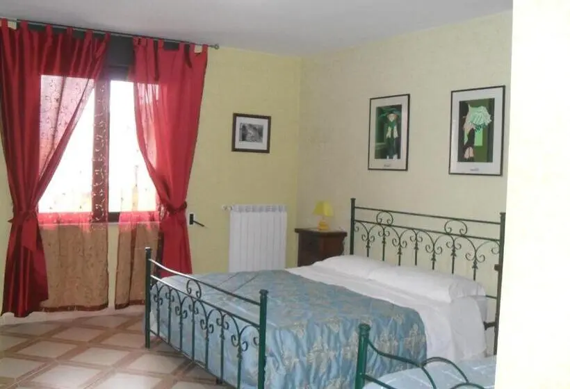 Camera Familiare, Mamma Assunta