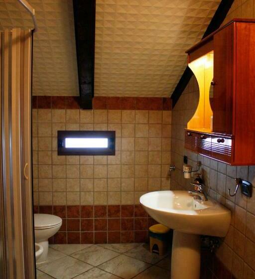 غرفة قياسية ثلاثية, Soprattutto