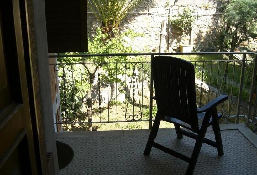 スイート, Bed & Breakfast Le Coste