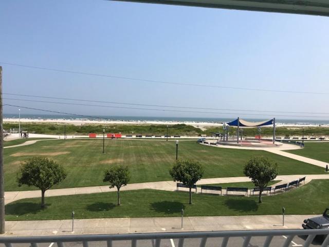 Номер Deluxe, Gold Crest Motel