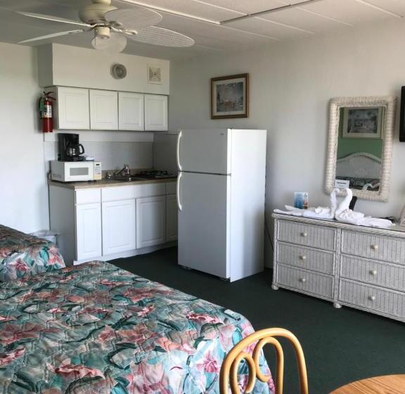 Номер Deluxe, Gold Crest Motel