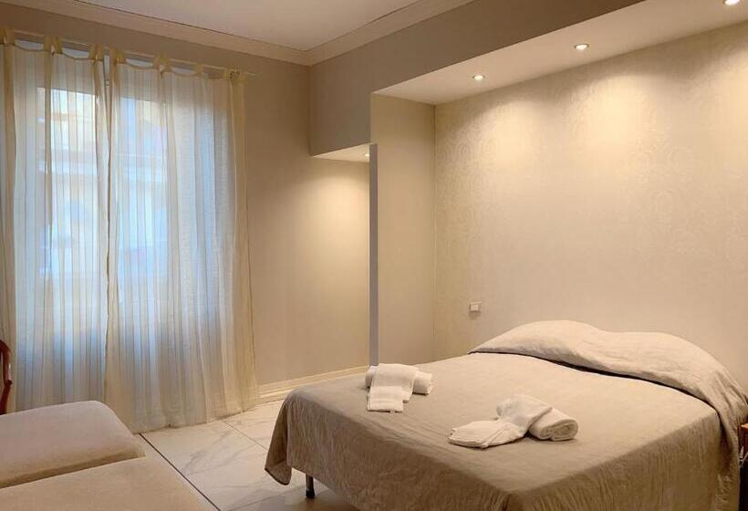 اتاق استاندارد سه نفره, Albergo La Villetta