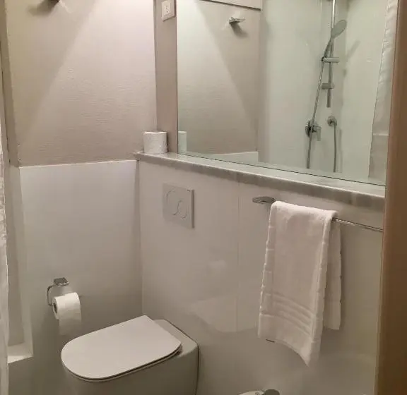 اتاق سوپریور یک تخته, Albergo La Villetta