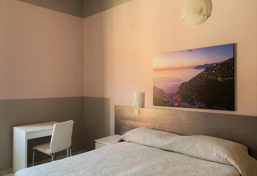 Superior Yhden Hengen Huone, Albergo La Villetta