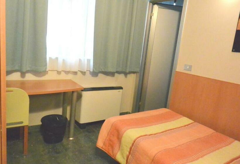 غرفة قياسية فردية, Balbo