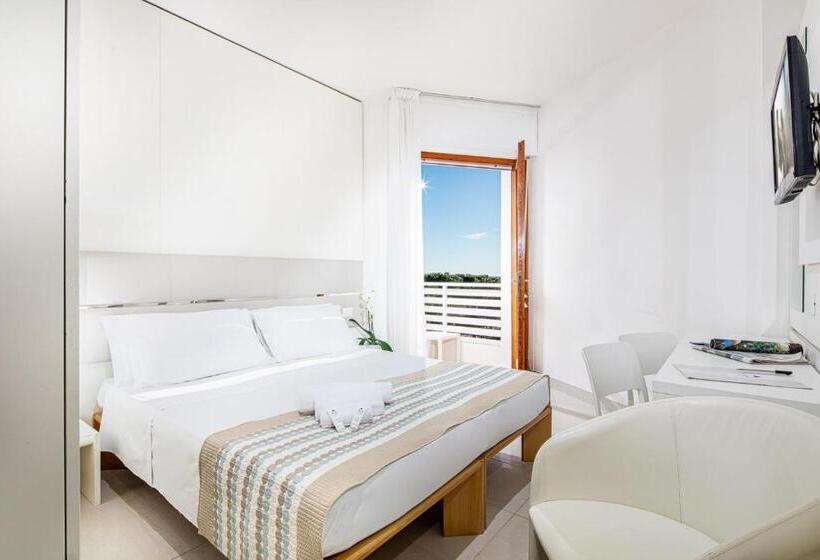 اتاق راحتی, Bristol