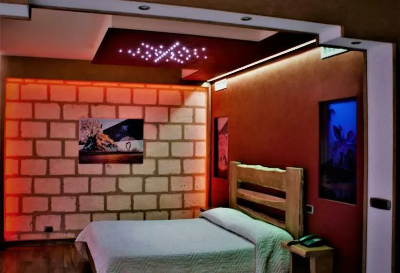 سوییت, Caposperone Resort