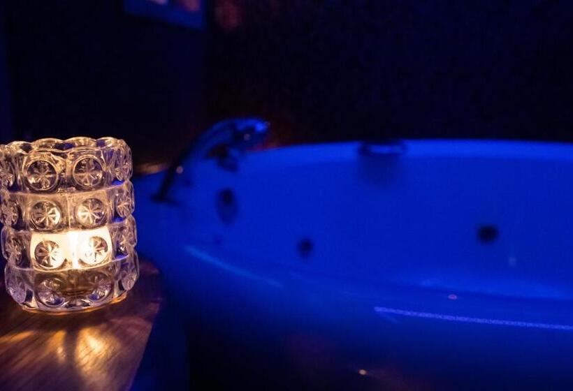 Люкс, Caposperone Resort