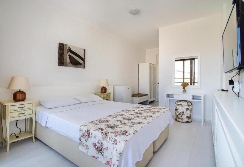 标准间带阳台, Cesurlar