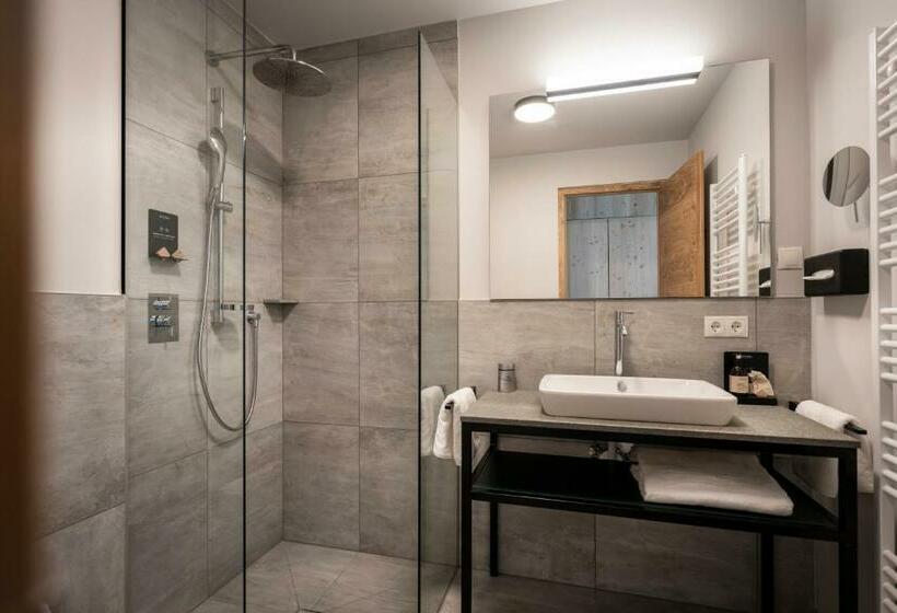 Номер Deluxe с Балконом, Das Mühlwald   Quality Time Family Resort