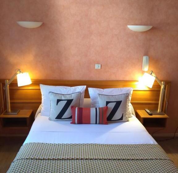 חדר סטנדרט, Hôtel Camou