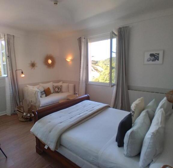 חדר סטנדרט, Hôtel Camou