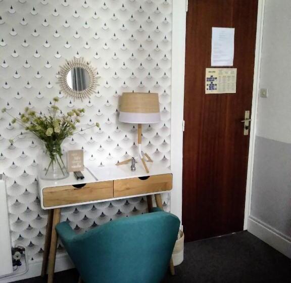 חדר סטנדרט, Hôtel Camou