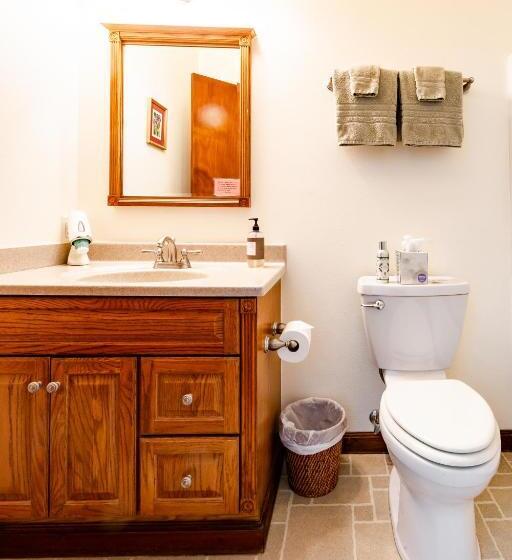 غرفة قياسية, Inn At Tern Lake