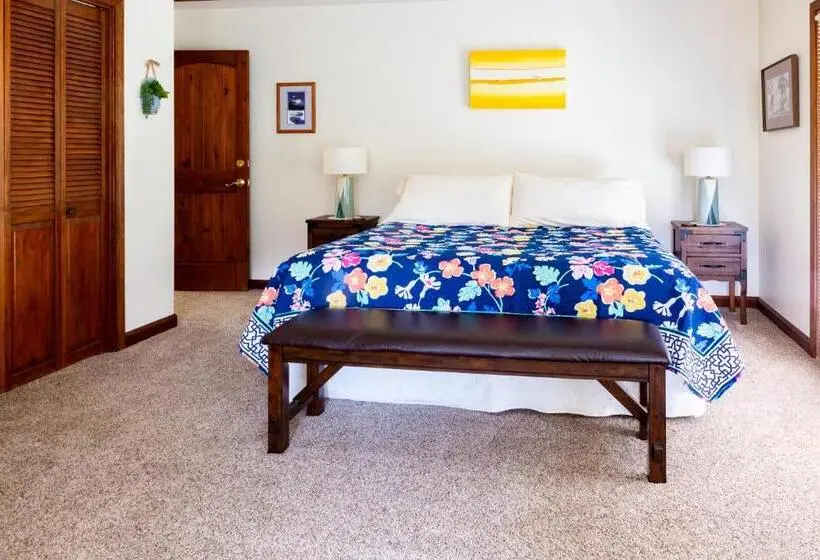 キングサイズベッドのスタンダードルーム, Inn At Tern Lake