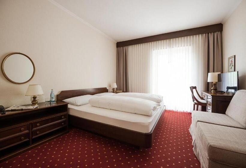 Номер Стандарт с Балконом, Isabella