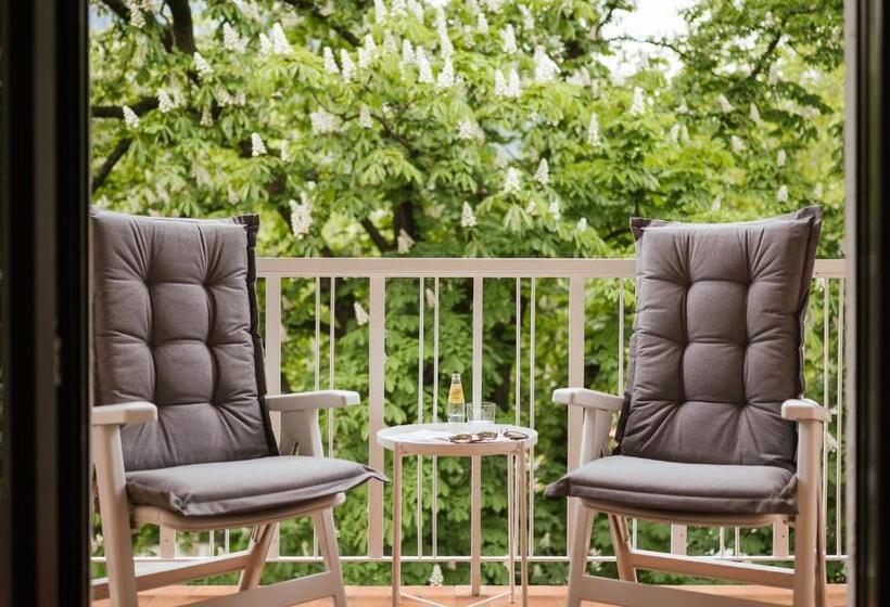 Номер Стандарт с Балконом, Isabella