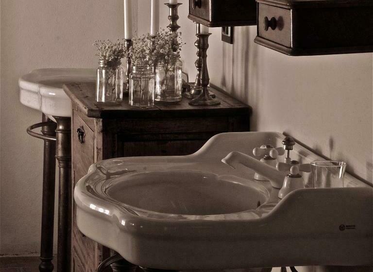 标准间, La Saracina