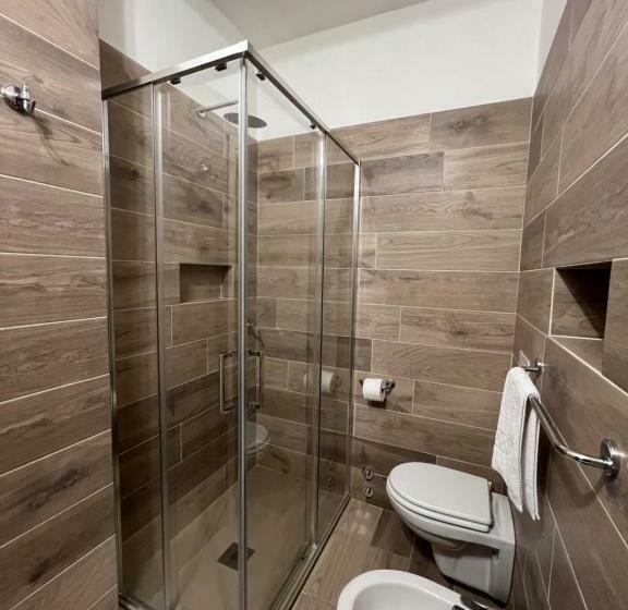 Номер Стандарт, Liu