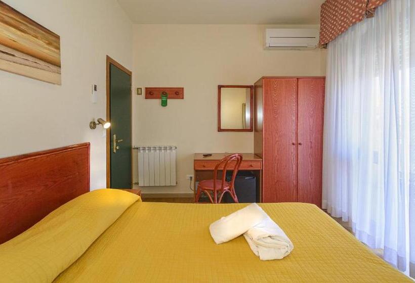 Номер Стандарт Индивидуальный, Liu