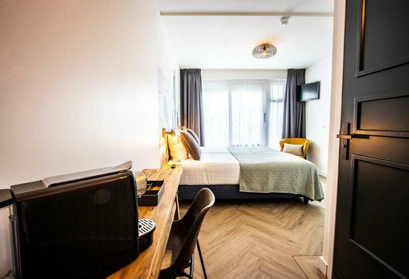 スタンダードルーム, Neptunus