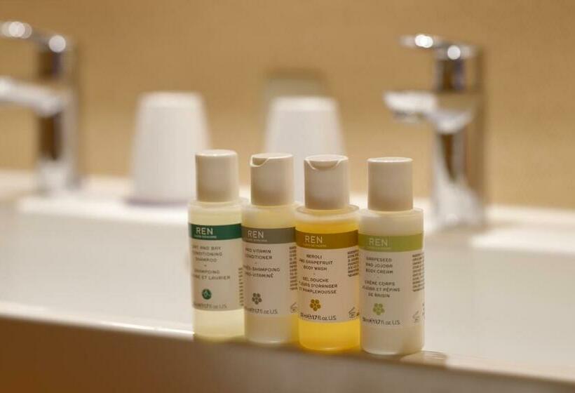 غرفة قياسية مطلّة علي البحر, Infinito Hotel And Spa