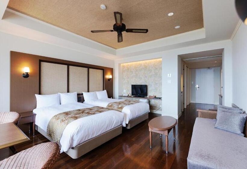 غرفة ديلوكس مطلّة علي البحر, Infinito Hotel And Spa