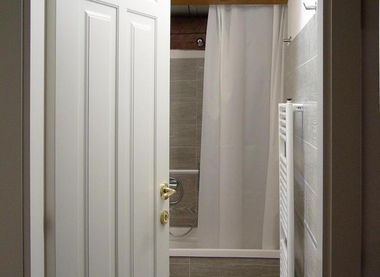 Suite, M Club De Luxe B&b