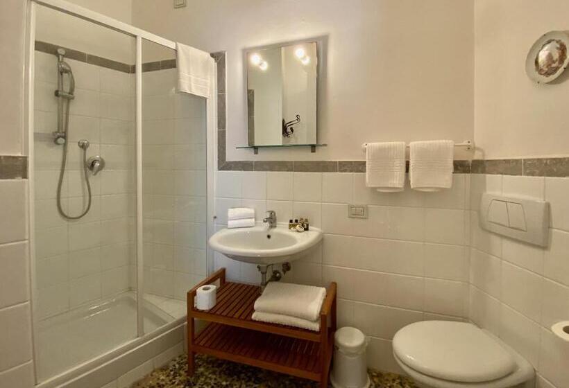 スイート, Antica Dimora Leones